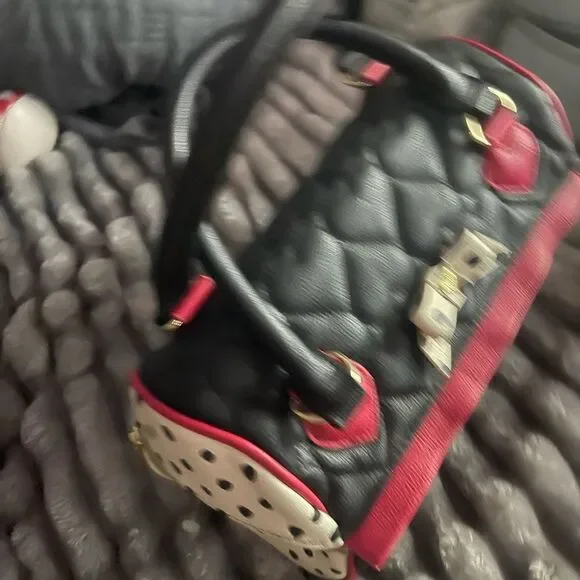 Vintage Betsey Johnson, cooler bag/Pocketbook/Powers/sachel red black white - Picture 13 of 13